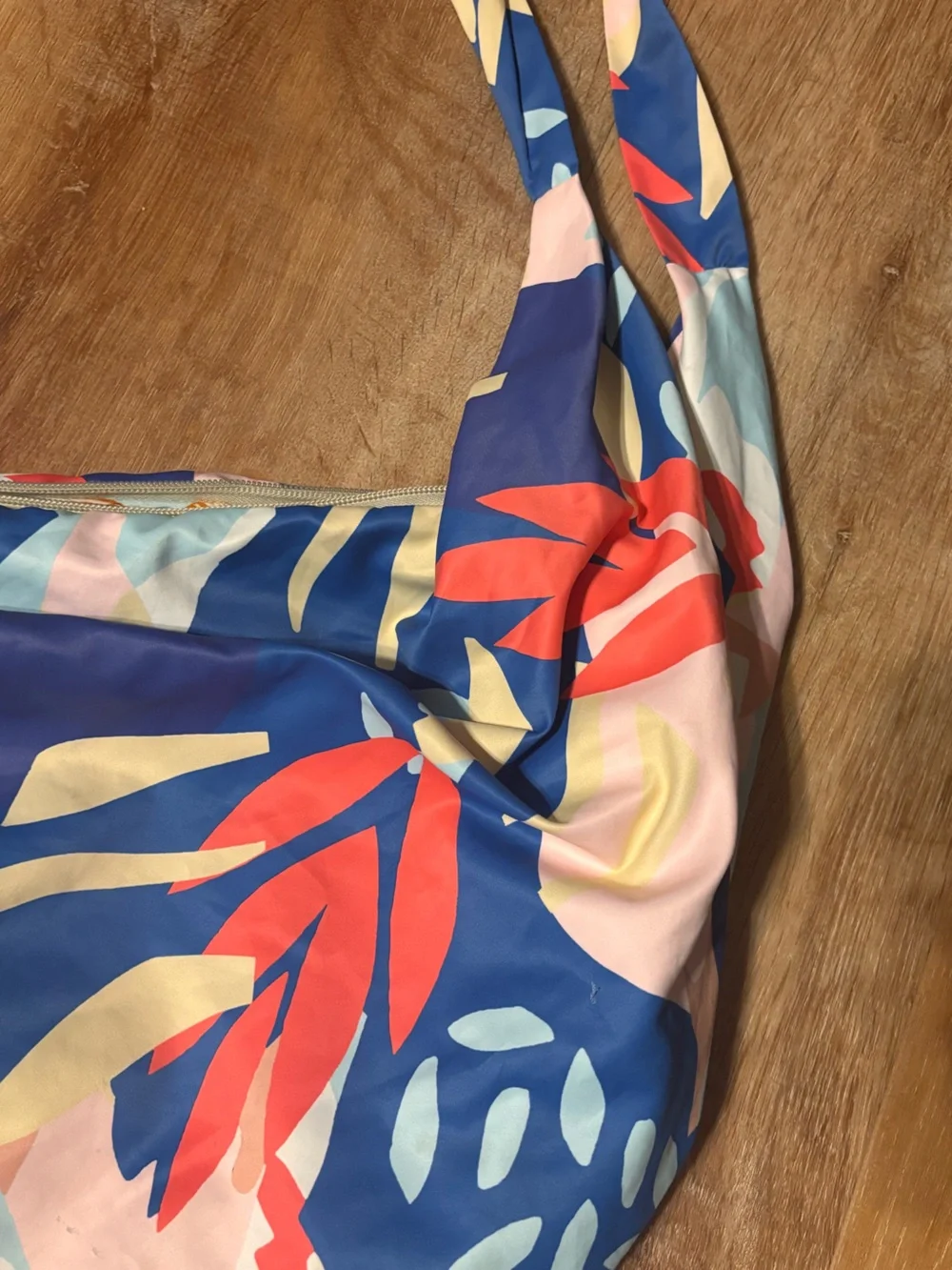 Maaji Zip Bag pool tote -flawed- **2 for 20**